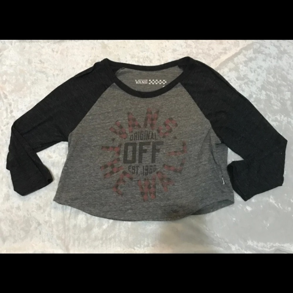 🆕Vans off the wall tee size medium